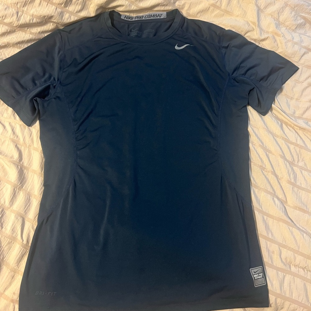 Nike Pro Combat Navy Blue Men’s Short Sleeve T-Shirt- Size Large